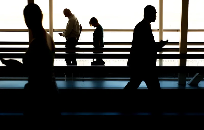 People, walking, airport, gate